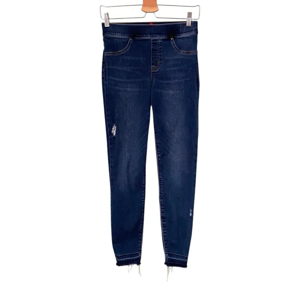 Spanx Distressed Dark Blue Skinny Jeans in Size Medium